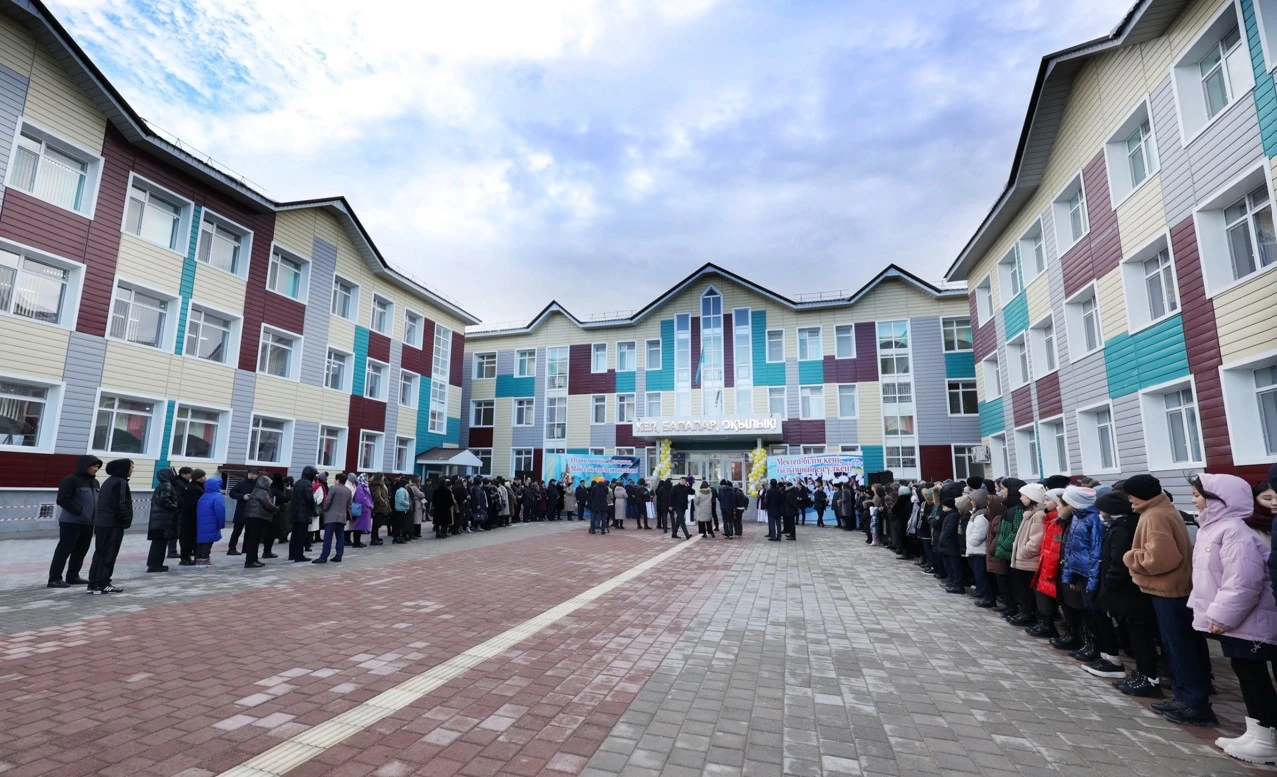 جەتى مەكتەپ پايدالانۋعا بەرىلەدى