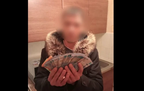 قارۋلى قاراقشى ۇزاپ كەتە المادى