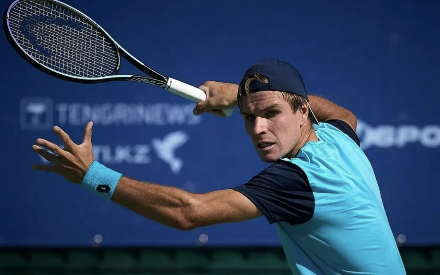 امەريكادا اتوي سالدى