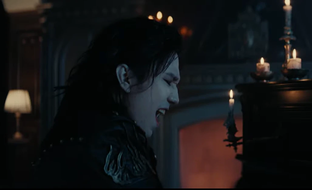 ديماش قۇدايبەرگەننىڭ جاڭا بەينەبايانى كوپشىلىكتىڭ ىقىلاسىنا بولەنىپ جاتىر