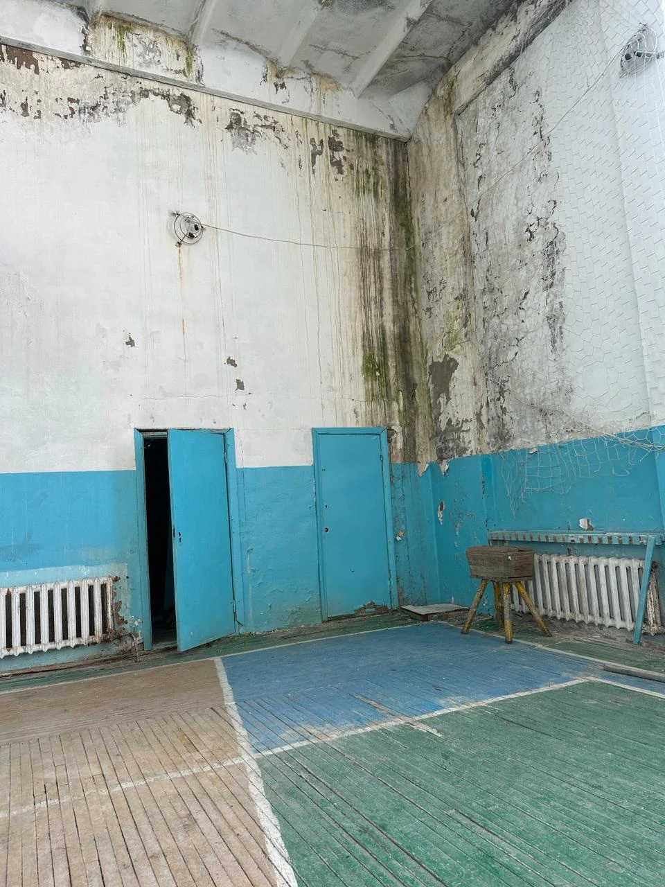 جايسىز مەكتەپتە وقىپ ءجۇر