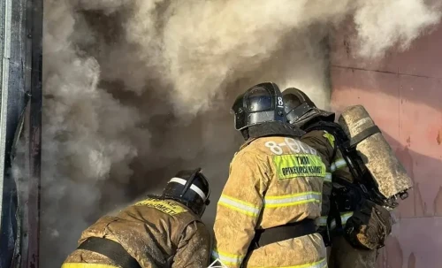 استانادا پاتەر ورتەنىپ, 38 ادام ەۆاكۋاتسيالاندى