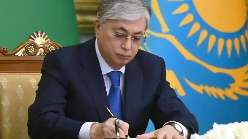 پرەزيدەنت سەيداحمەت قۇتتىقادامنىڭ وتباسىنا كوڭىل ايتتى