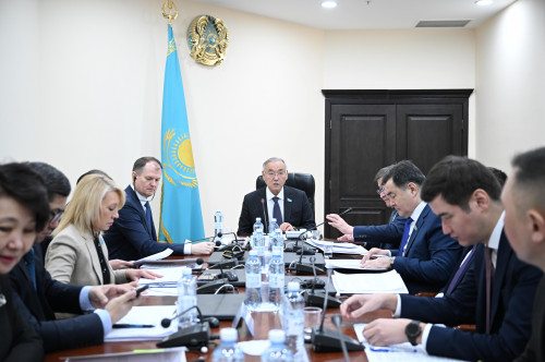 ترانسفەرتتىك باعا بەلگىلەۋ تۋرالى زاڭعا تۇزەتۋ ەنگىزۋ ماسەلەسى قارالدى