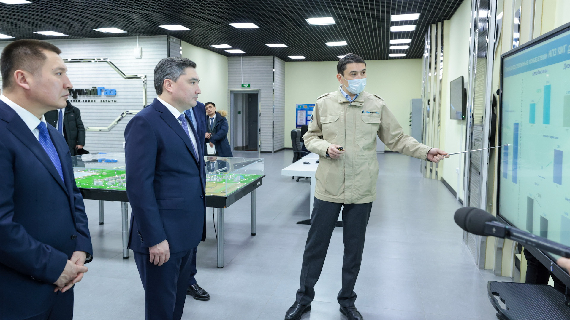 ۇكىمەتتىڭ ءباسپاسوز قىزمەتى