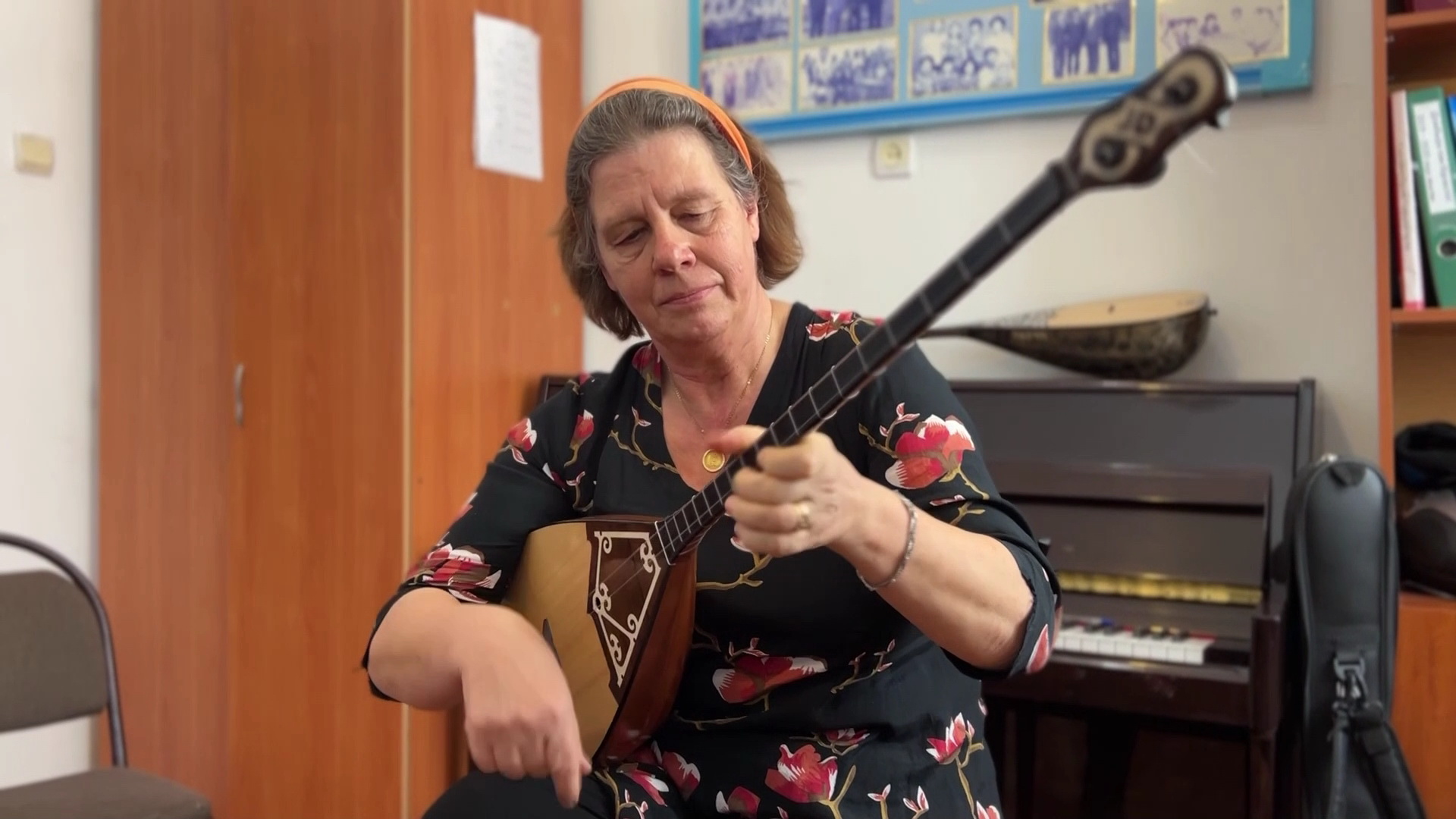 دومبىراعا عاشىق سابينا