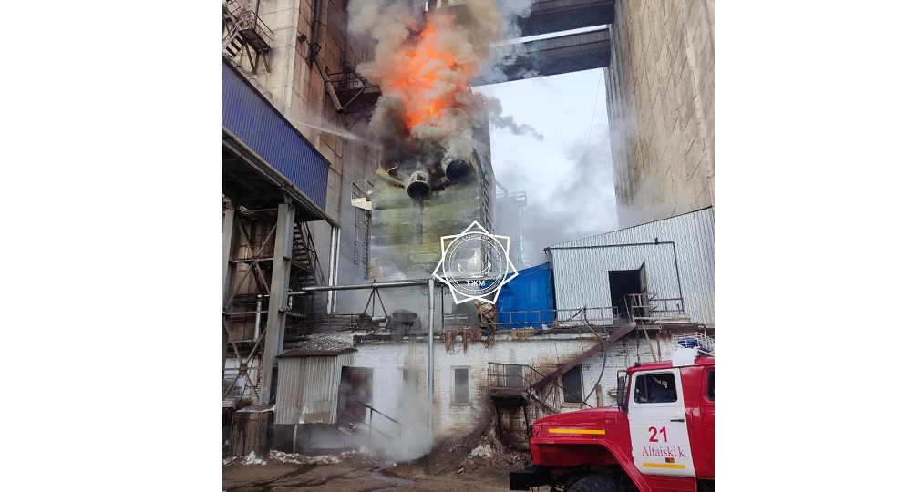 بىرنەشە ساعات جانعان ەلەۆاتورداعى ءورت ءسوندىرىلدى