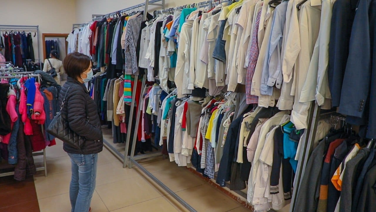 مۇقتاجدىڭ جىرتىعىن جاماعان دۇكەن