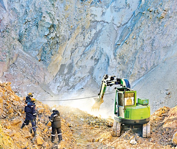 ىزدەۋ جۇمىسى توقىراپ تۇر