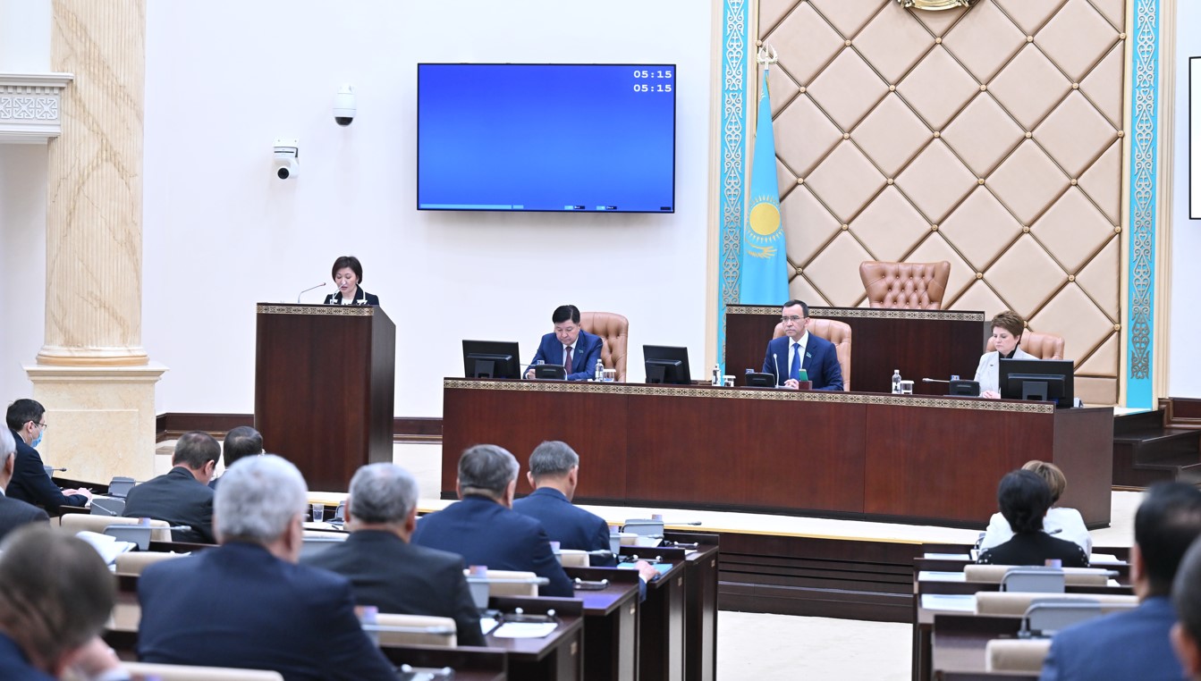 قولجەتىمدى مەديتسينا – قوعام سۇرانىسى