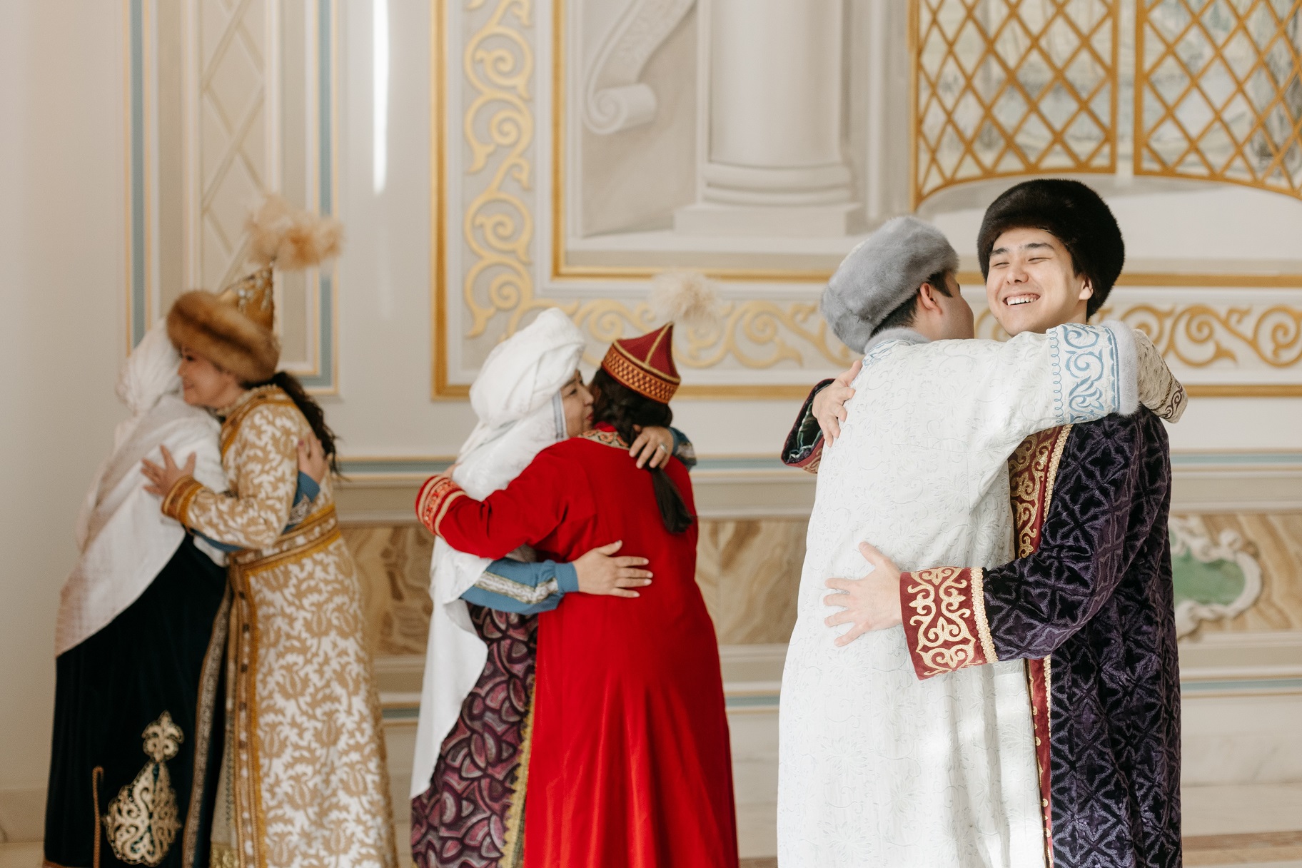 ەلوردا تەاترلارىنداعى ەرەكشە توي