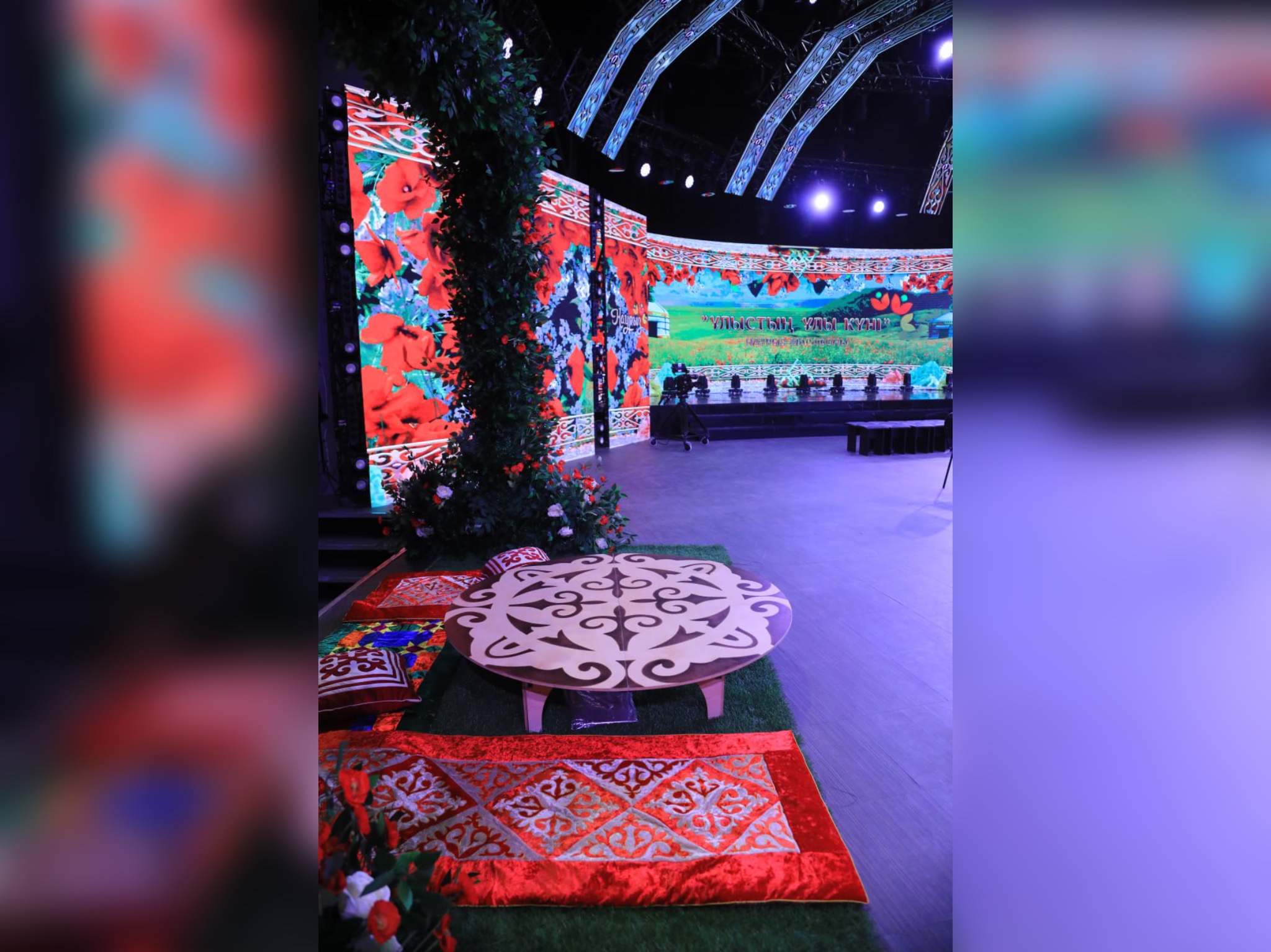 ناۋرىز مارافونى ءوتىپ جاتىر