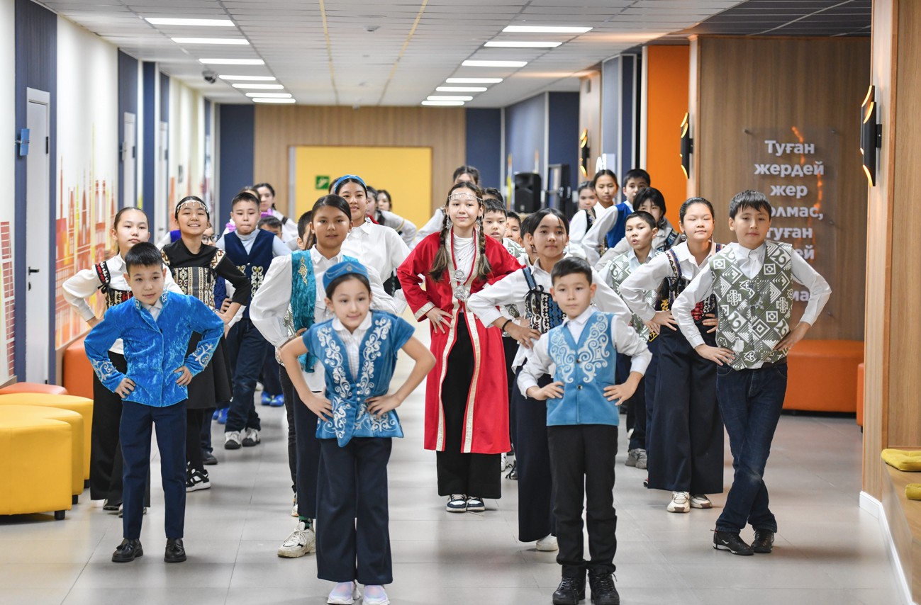 ۇلتتىق مەكتەپ ۇلگىسى