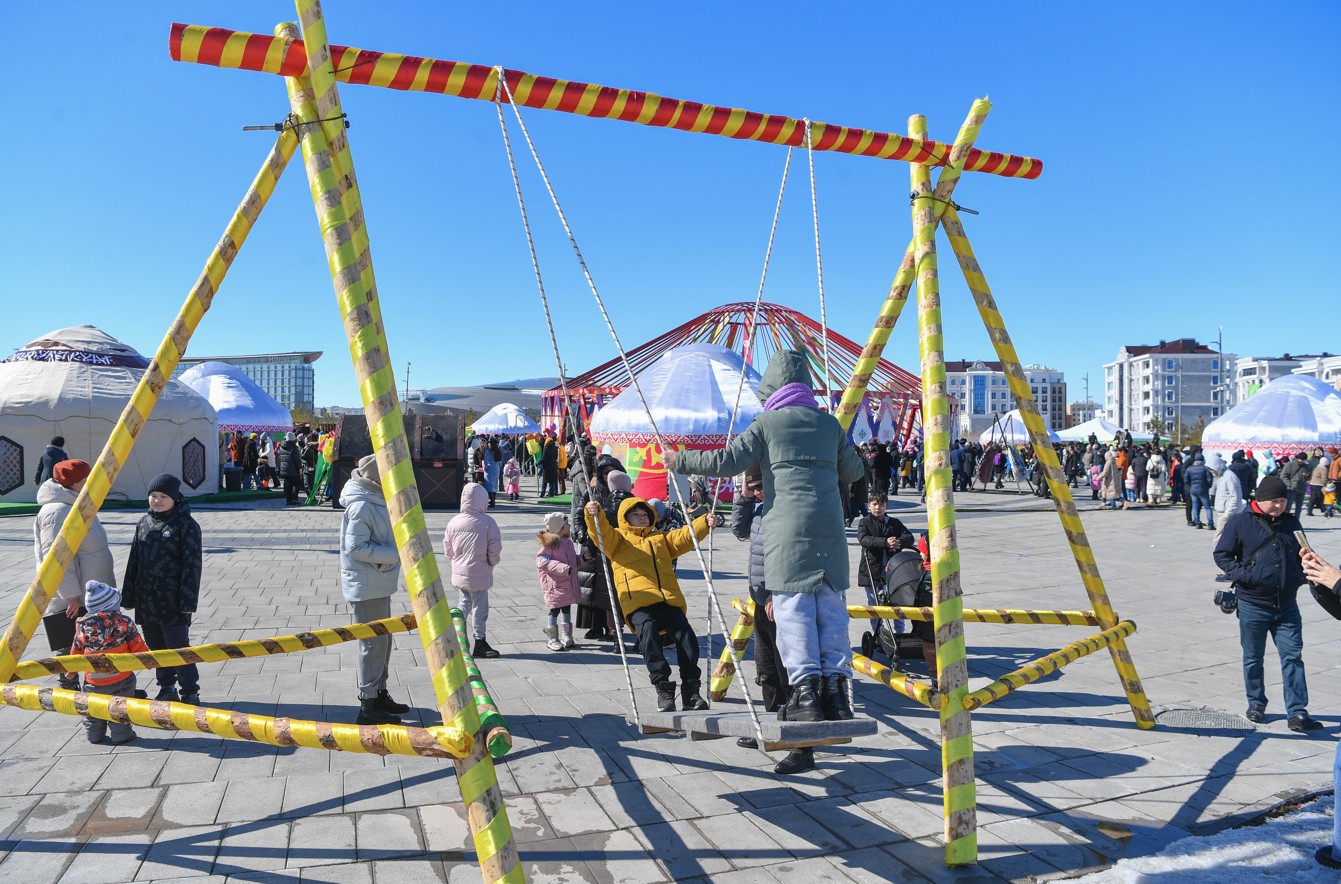 تۇركى الەمى: كەشەدەن – كەلەشەككە