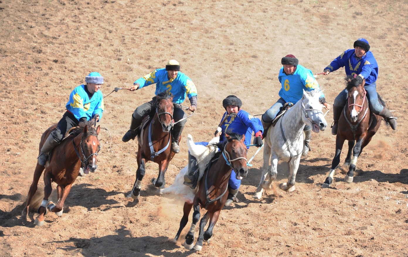 دۇنيەگە ەستىلەدى ءدۇبىرى