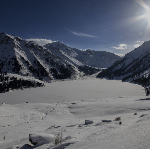 الماتى تاۋلارىندا ەكى تۋريست جوعالىپ كەتتى