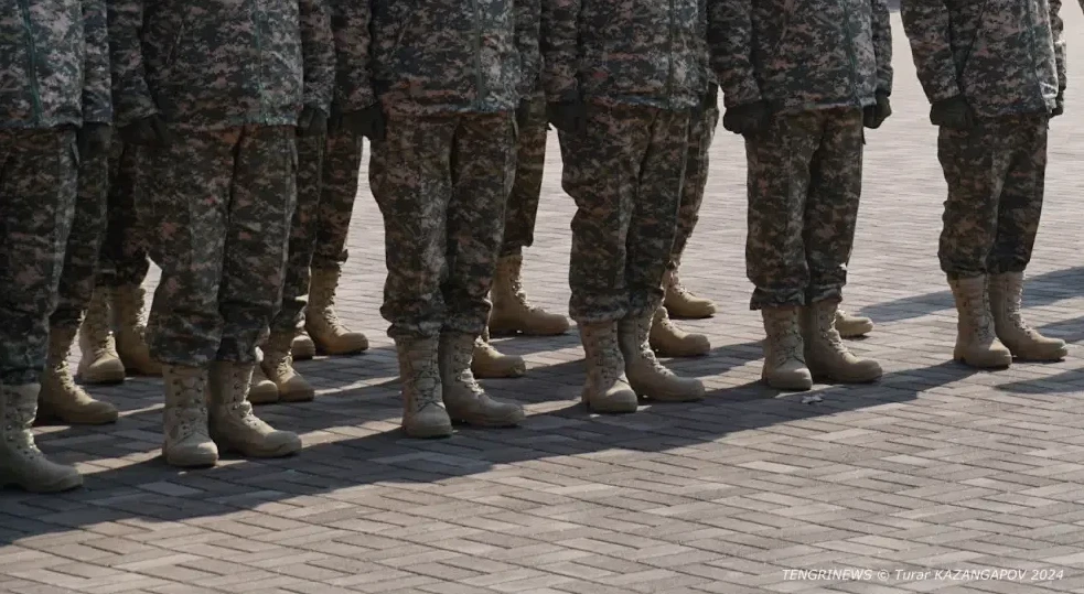 ساربازداردى ورىندىق, تاياقپەن ۇرعان اسكەريگە قانداي جازا قولدانىلدى؟