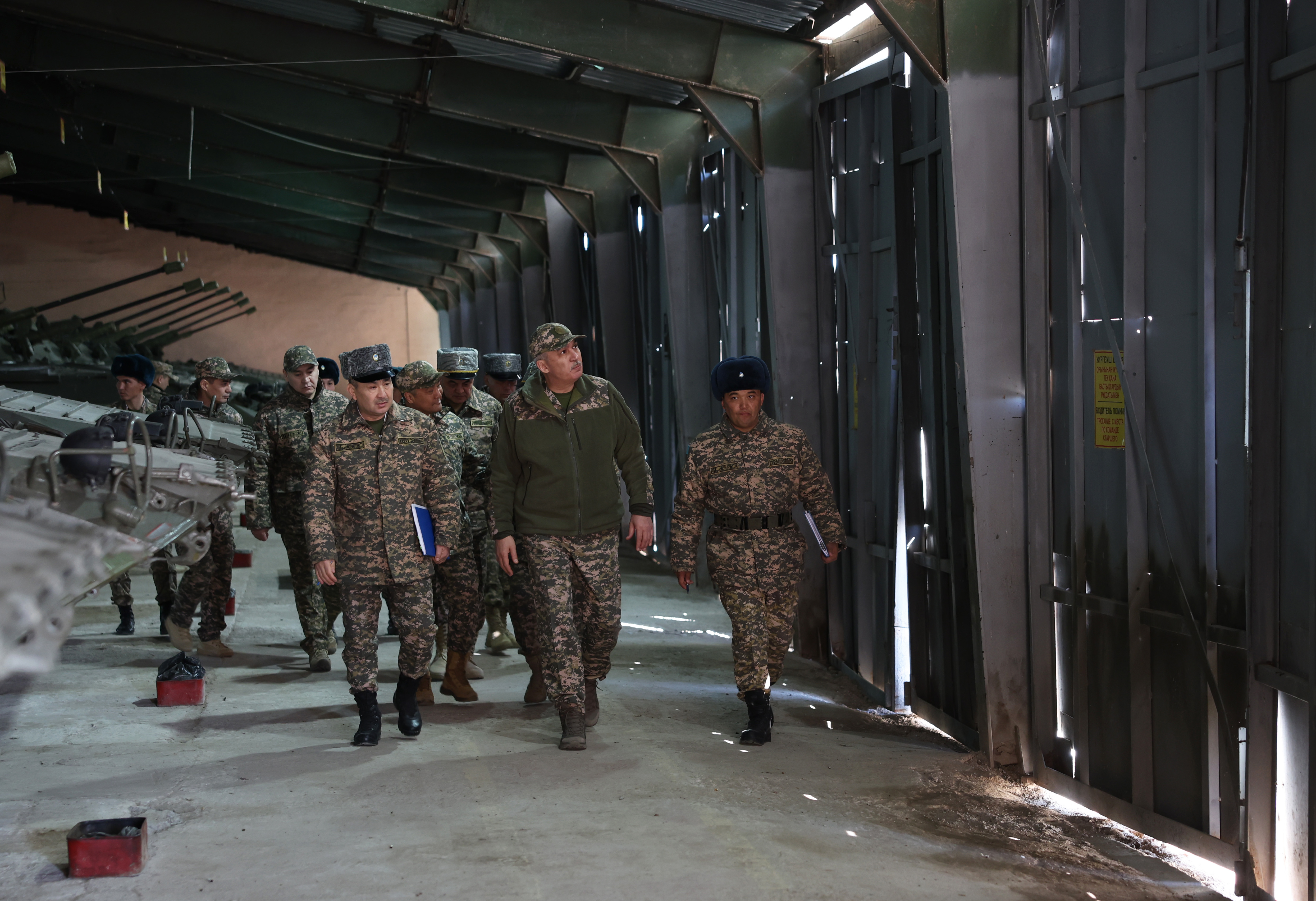 قورعانىس ءمينيسترى سارىوزەك گارنيزونىندا باسشىلىق قۇراممەن كەڭەس وتكىزدى