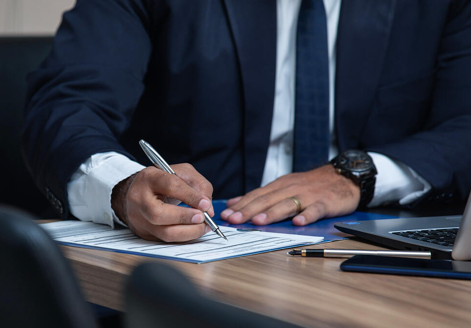 قازاقستاندا مەملەكەتتىك قىزمەتكەرلەرگە جاڭا تىيىم ەنگىزىلۋى مۇمكىن