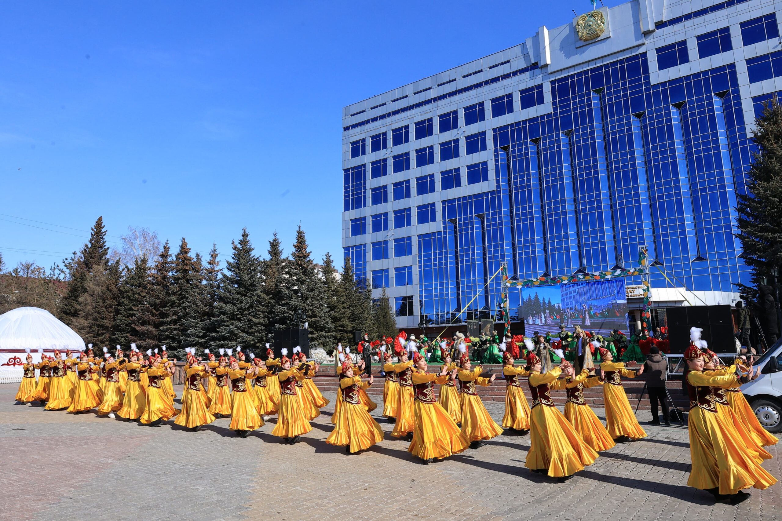 ناقىشى ەرەك جاڭا جىل