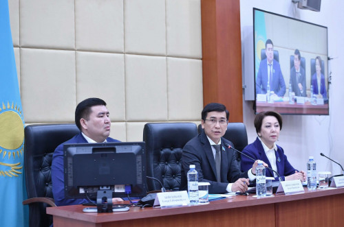 قازاقستاندا قۇمار ويىندارعا قاتىسۋ جاسى 25 جاسقا دەيىن ۇلعايتىلادى