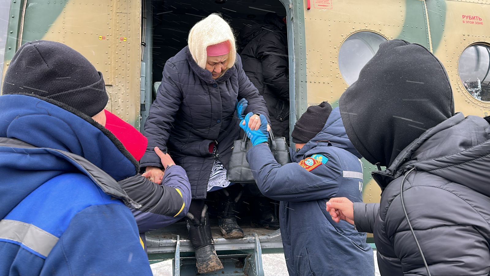 باتىس قازاقستان: 4 اۋدان مەن ورال قالاسىندا توتەنشە جاعداي جاريالاندى