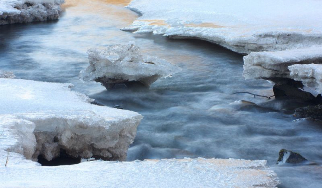 سۋ تاسقىنى ايماقتارىنا 1000-نان استام مامان مەن 280 بىرلىك تەحنيكا جۇمىلدىرىلدى