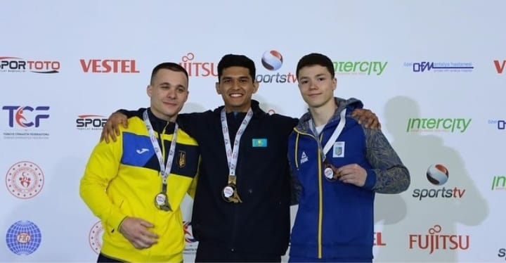 سپورتتىق گيمناستيكا: قورجىن قوس مەدالمەن تولىقتى