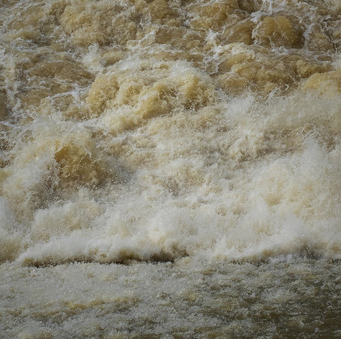 سۋ تاسقىنىنان زارداپ شەككەندەرگە كومەك رەتىندە Kaspi.kz-پەن بىرگە 200 ملن تەڭگە