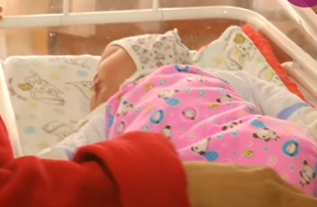 الىپ بالا: شقو-دا سالماعى التى كەلىدەن اساتىن ءسابي دۇنيەگە كەلدى