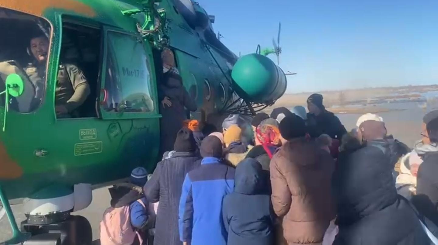 كومەكتىڭ العى شەبىندە – مي-171