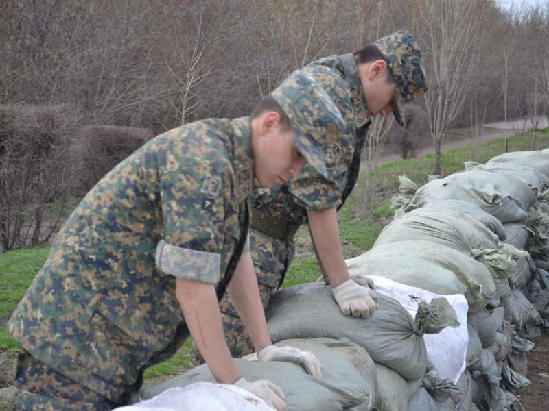 ۇلتتىق ۇلان كومەك كۇشىن ەسەلەدى