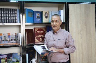 ينجەنەر مارتەبەسىن كوتەرۋ كەرەك