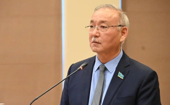 دەموكراتيالاندىرۋ قادامى