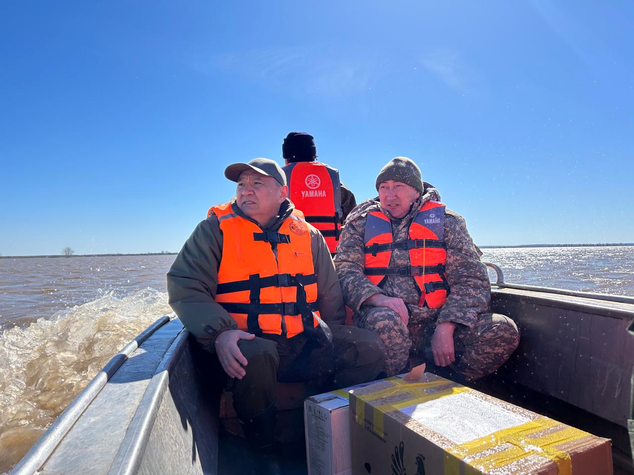 ۇشقاراسۋعا قايىق كەلدى