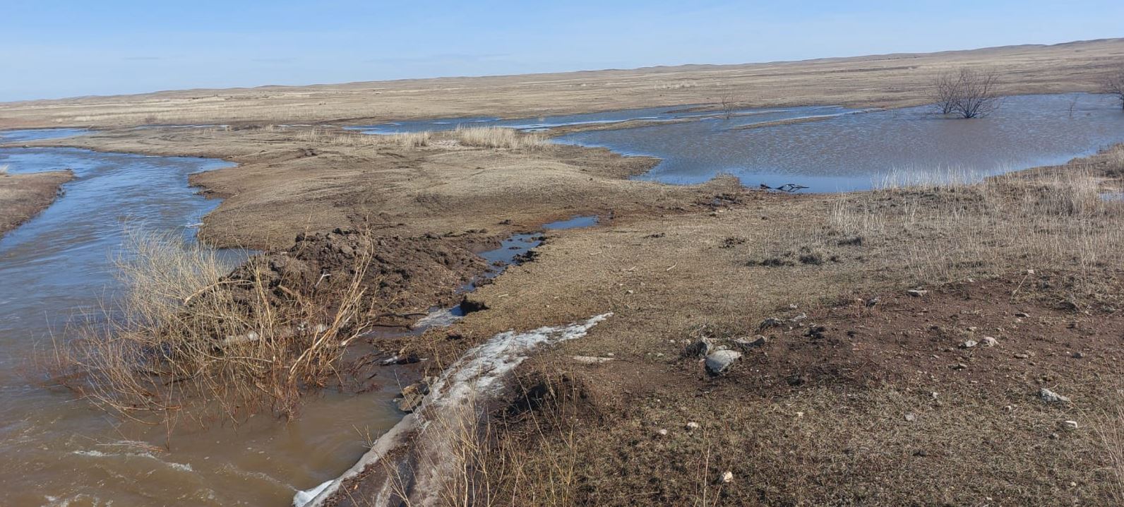 ولەڭتىنى جايلاعان جۇرت كەشەندى كومەكتى قاجەت ەتەدى