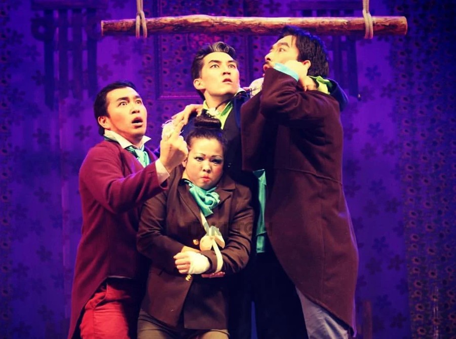 «رەۆيزوردىڭ» كۇلكىسى