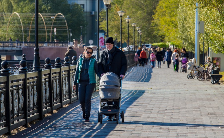 زاڭ قاتايماي, قۇقىقتىق قوعام ورنامايدى