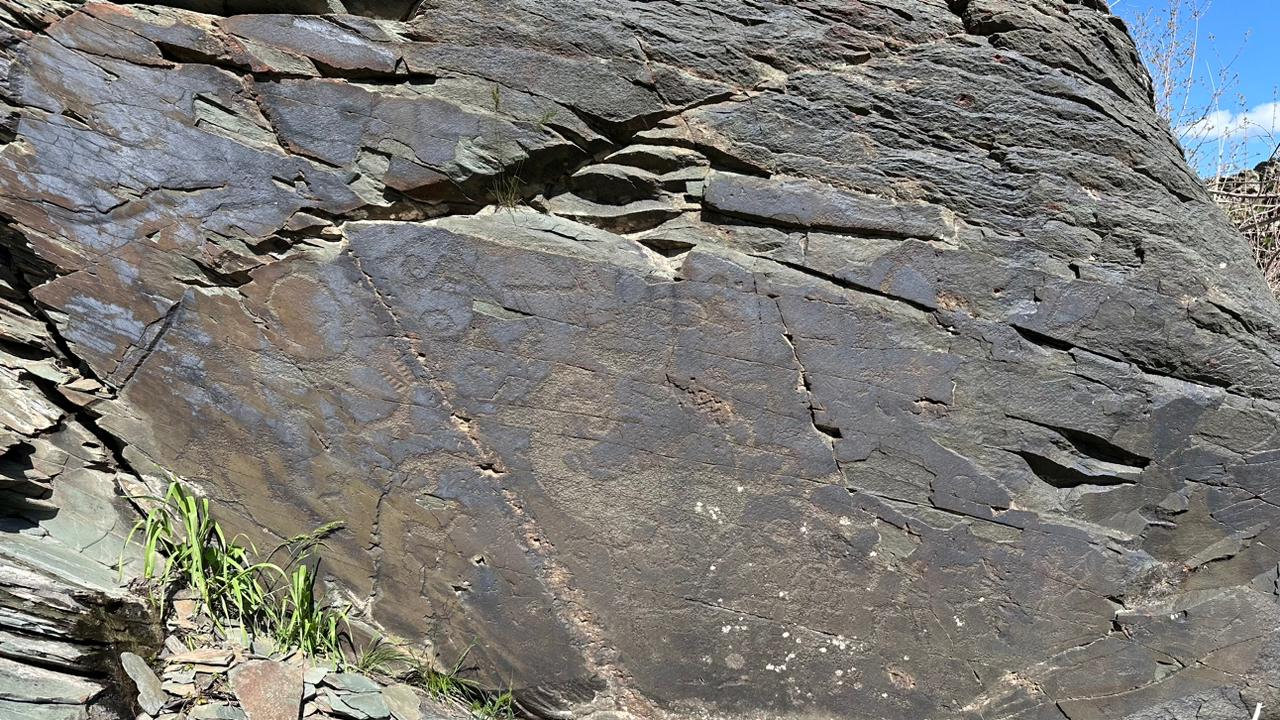 قولا ءداۋىرىنىڭ قولتاڭباسى