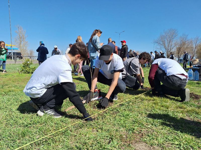 اكتسياعا اسسامبلەيا مۇشەلەرى دە اتسالىستى