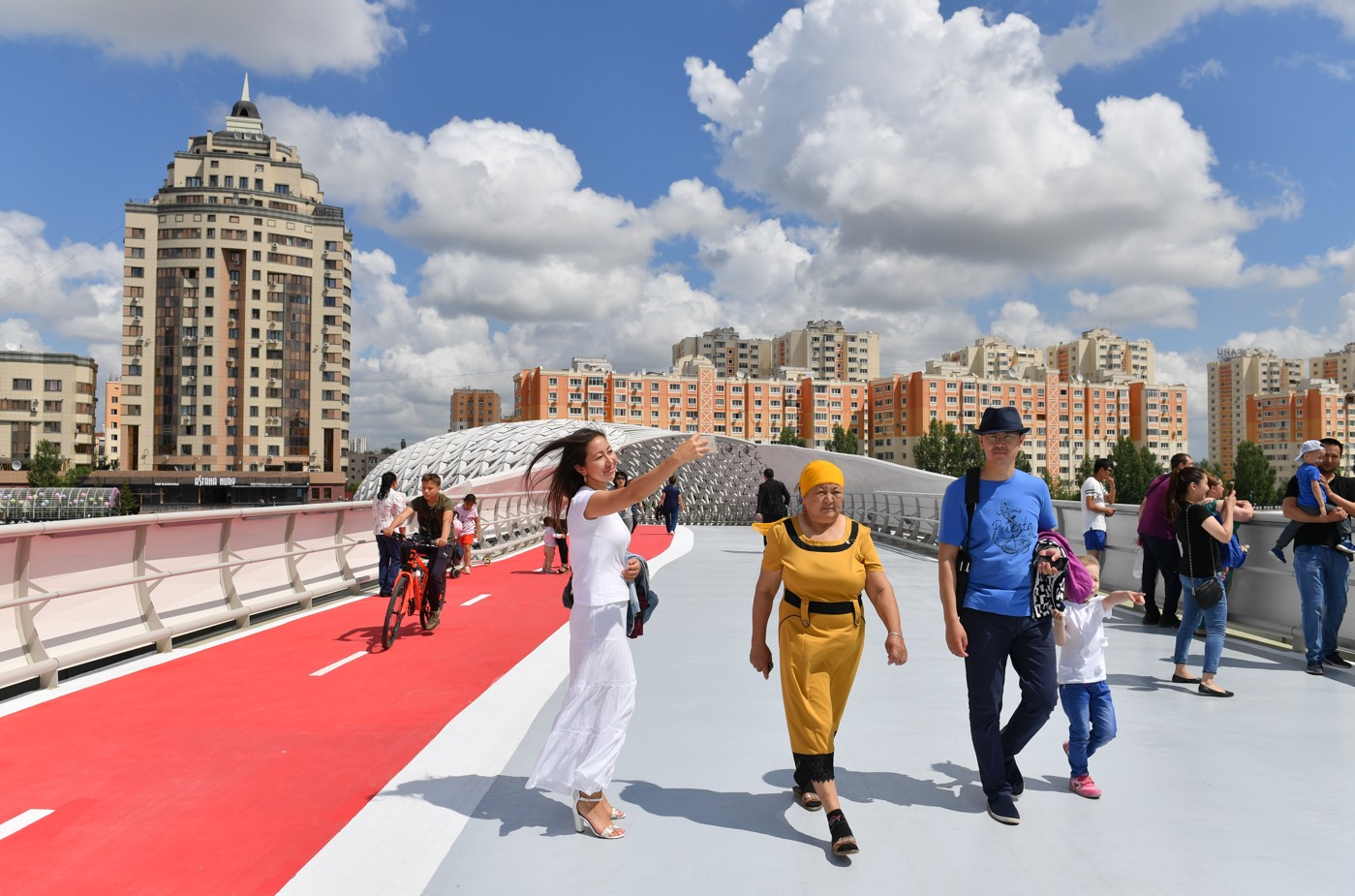 تۋريستەرگە قۇشاق جايعان استانا