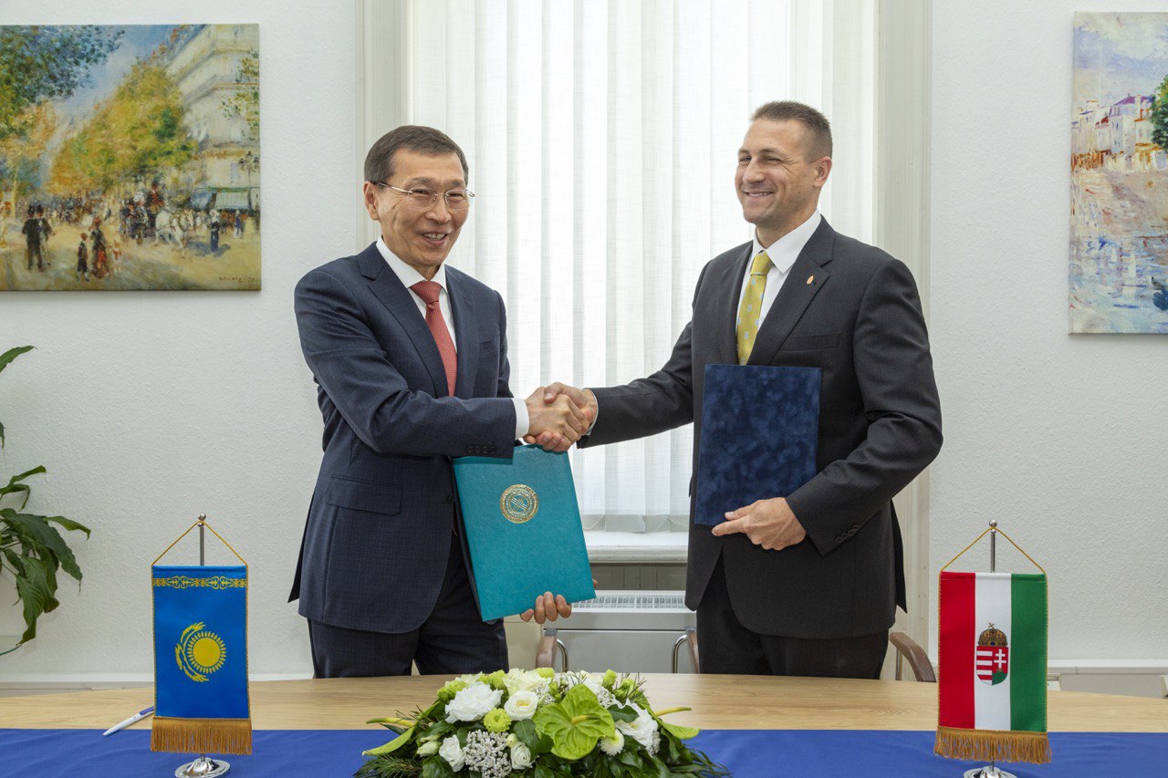 ماجارستانداعى ماڭىزدى كەزدەسۋلەر