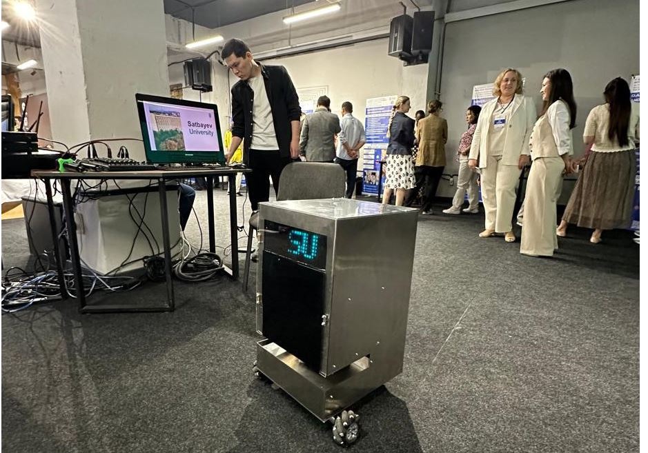 جاس عالىمدار روبوت-­كۋرەر جاساپ شىعاردى