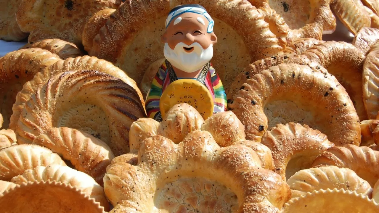 كورشىنىڭ نانى