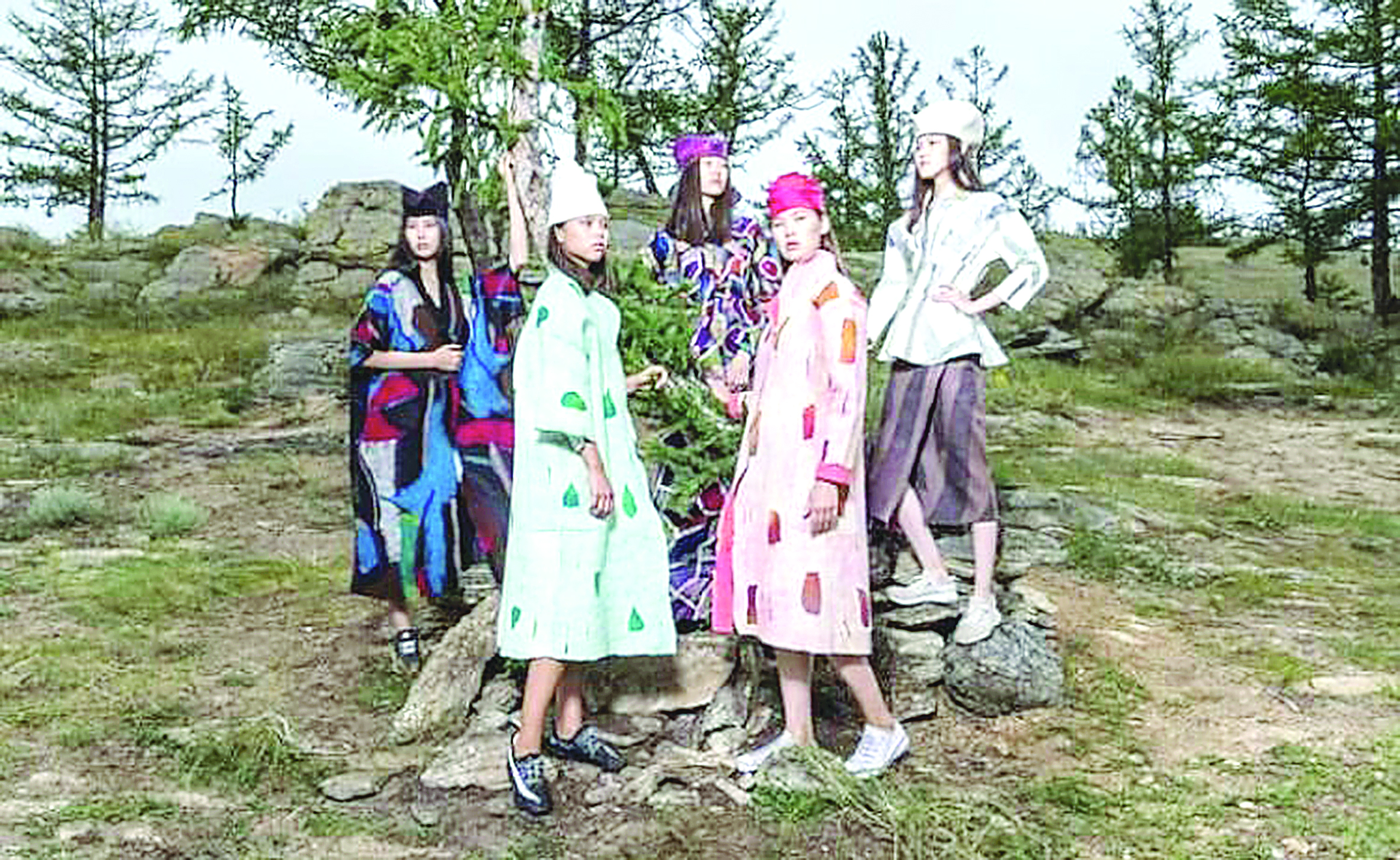 بەينەلەۋدەگى بىرەگەي ورنەكتەر