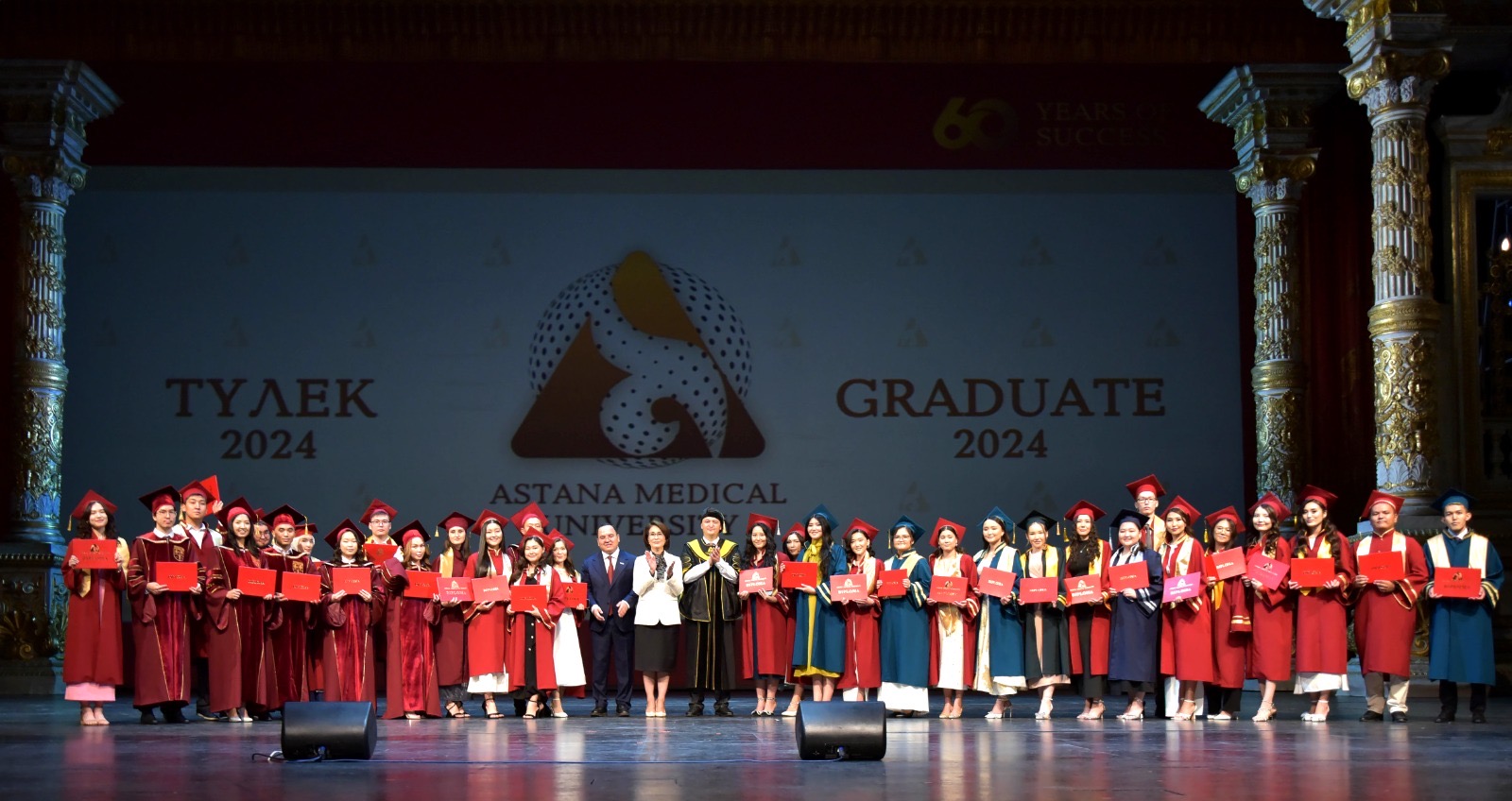 بيىل استانا مەديتسينا ۋنيۆەرسيتەتىنەن 1200-دەن استام جاس مامان تۇلەپ ۇشتى