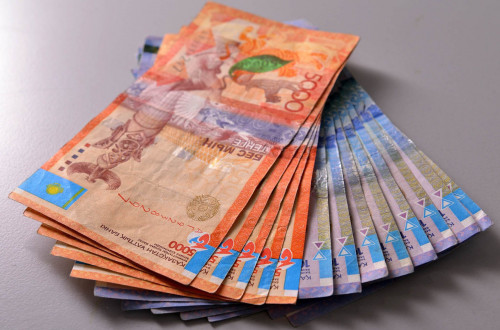 قىزىلوردالىق شەنەۋنىك وزگەلەردى بالاسىنىڭ وقۋ اقىسىن تولەۋگە ماجبۇرلەگەن