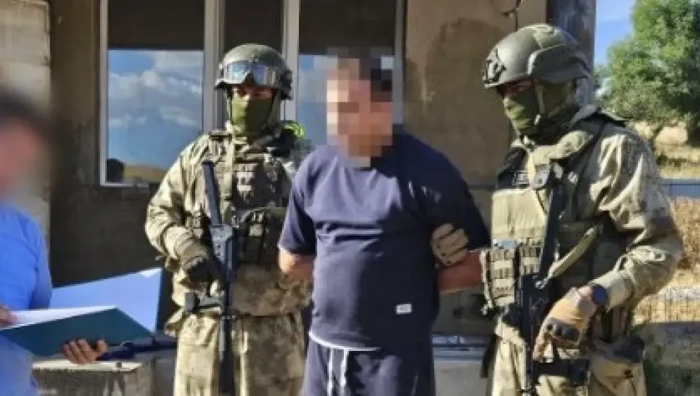 تۇركىستاندا ەسىرتكى دايىنداۋمەن اينالىساتىن 2 تۇرعىن ۇستالدى