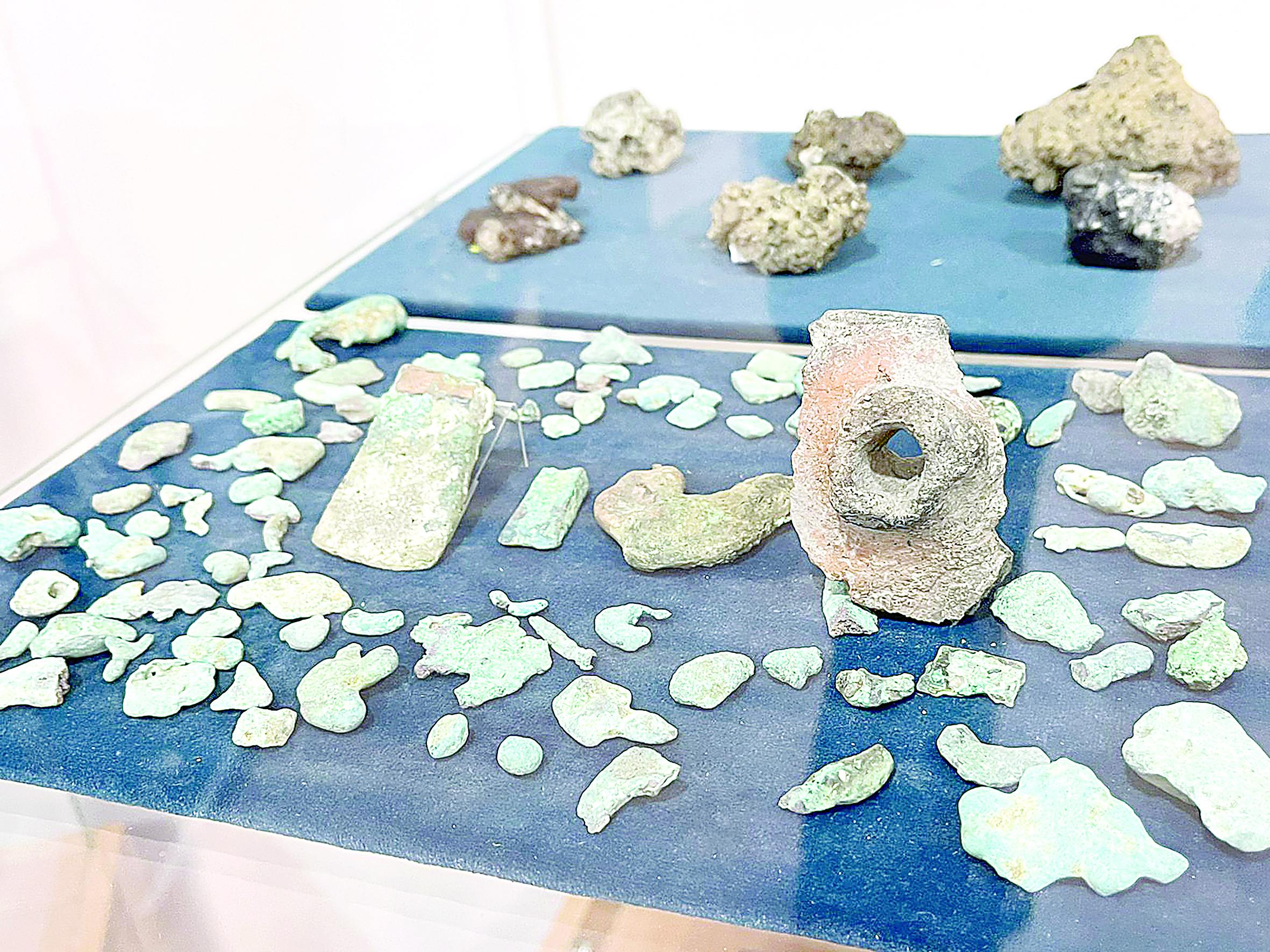 جارقىراپ جاقۇت تاستارى...