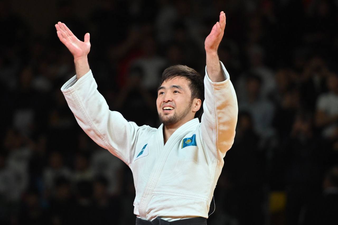 ەلدوس سمەتوۆ وليمپيادا چەمپيونى اتاندى